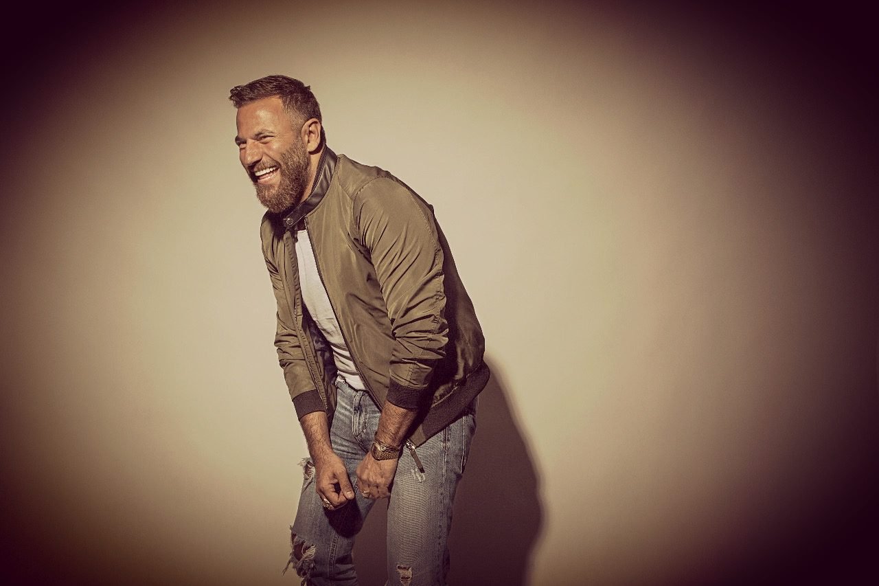 Lebanese Superstar Nicolas Mouawad is Back With Al-Hilweh w Al-Murra and Mako