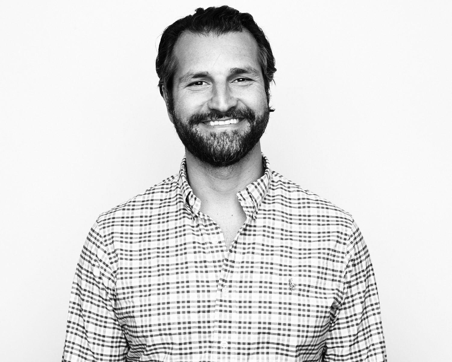 Meta appoints Fares Akkad as Regional Director, Middle East, and North Africa meta