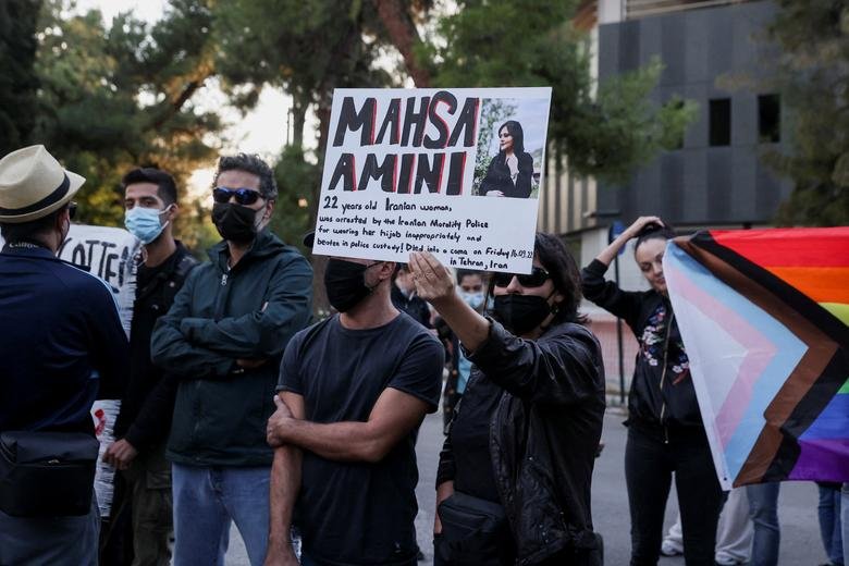 Mahsa Amini: How this Iranian Woman’s Death Outraged the World 